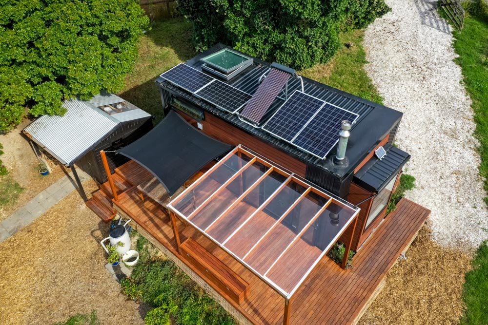 tiny-house-with-solar-panels-installed-make-the-best-off-grid-living.jpg